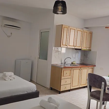Arileo Guest house 3*